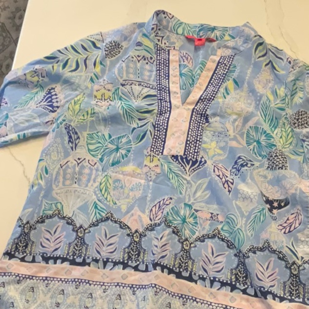 Lilly Pulitzer Blue and Green Tropical Print Blouse
